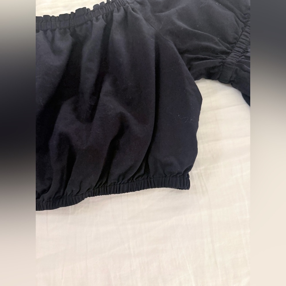 Tory Burch Black Off Shoulder Ruffled Short Sleeves Cropped top size XL - Picture 2 of 3